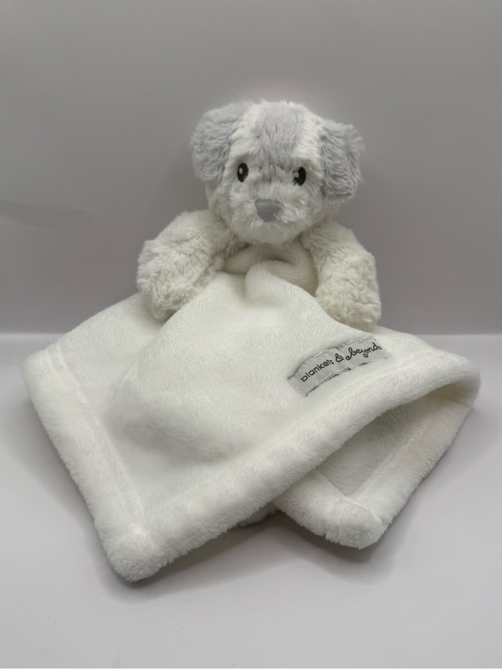 Blankets & Beyond Grey & White Fluffy Dog Lovey Security Blanket